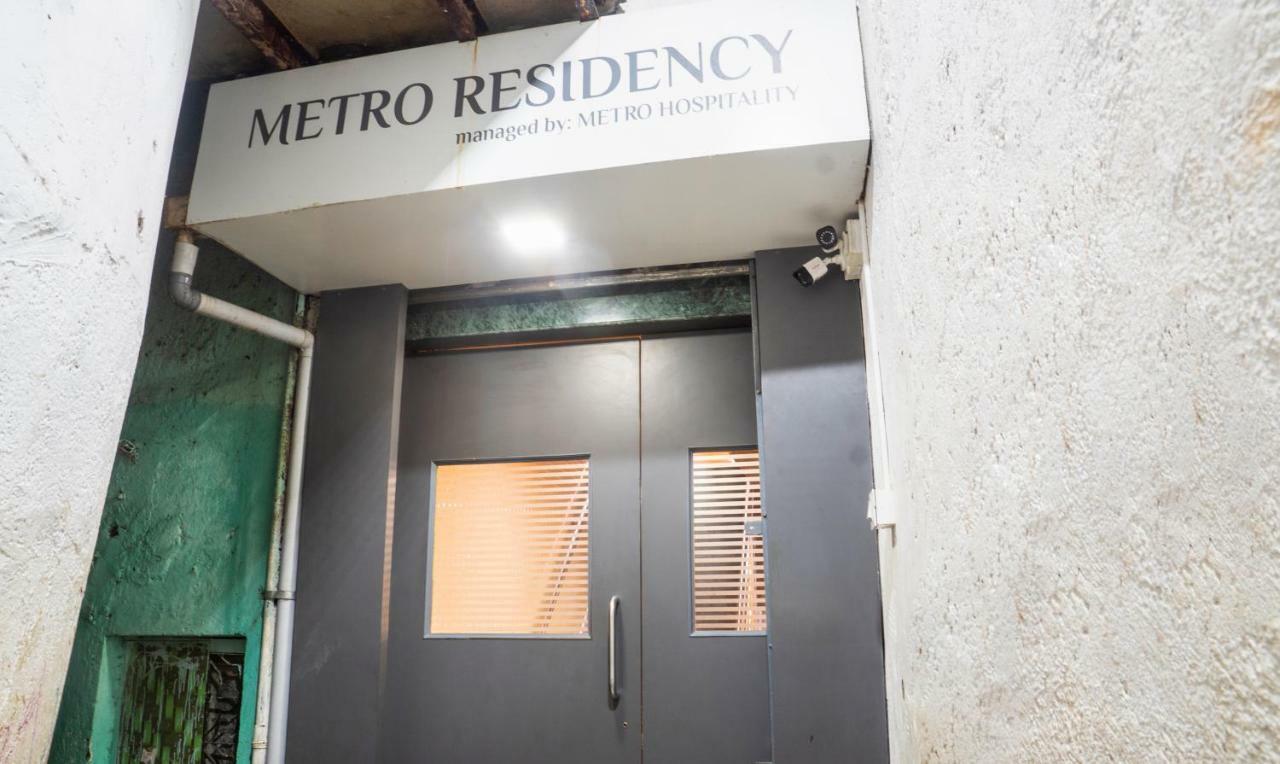 فندق Oyo Flagship 13885 Metro Residency مومباي المظهر الخارجي الصورة